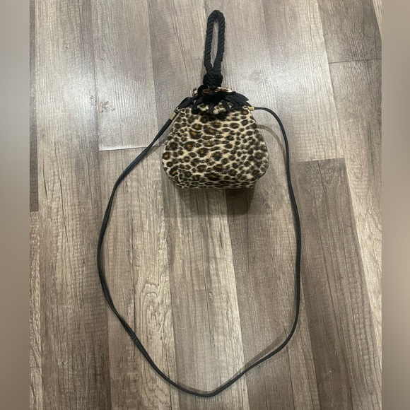 Feathered Head Coquette cheetah animal print pinup mini bag crossbody triangle - Picture 2 of 13